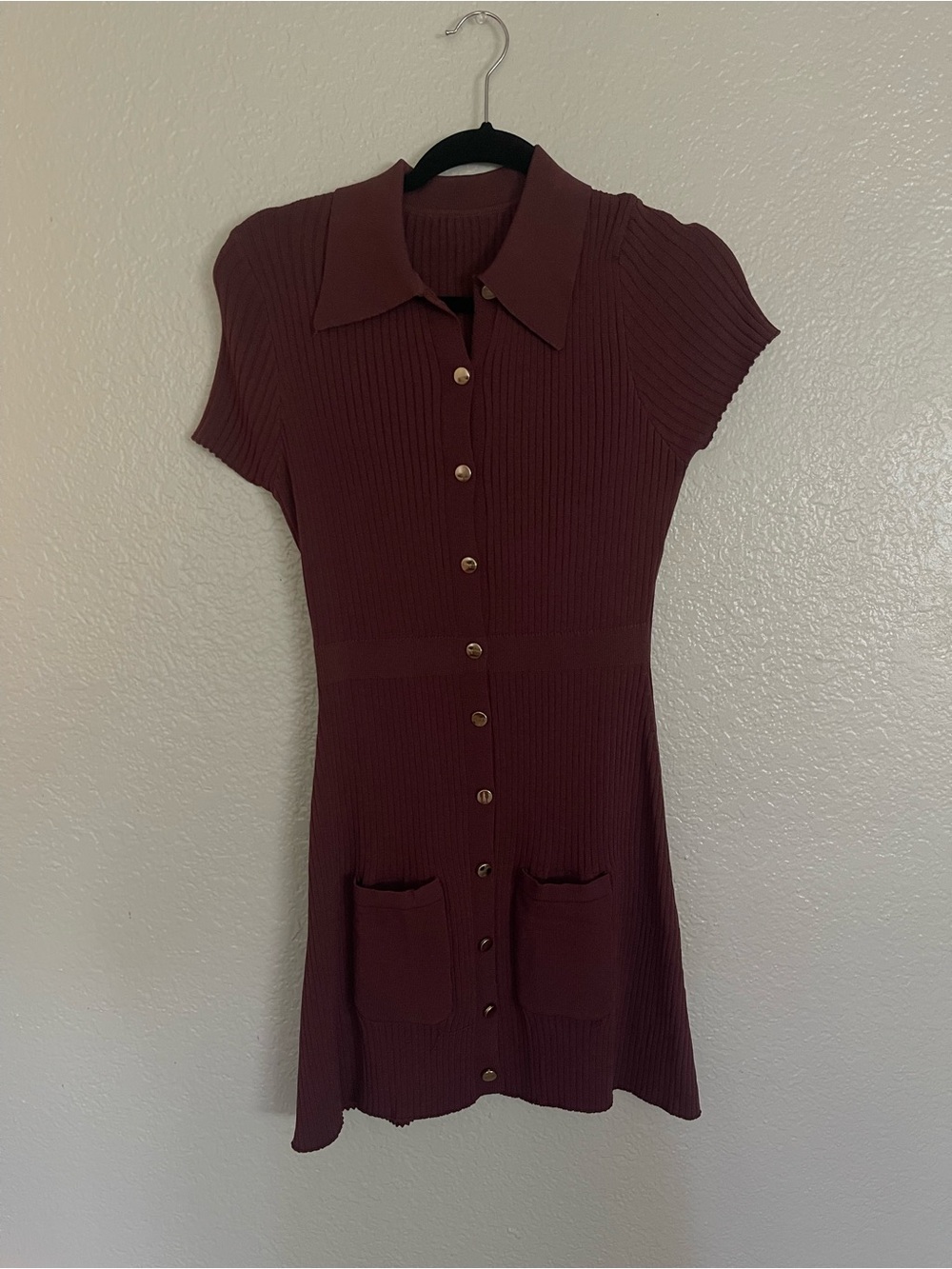 Short-Sleeve Ribbed Button-Down Mini Dress in Burgundy